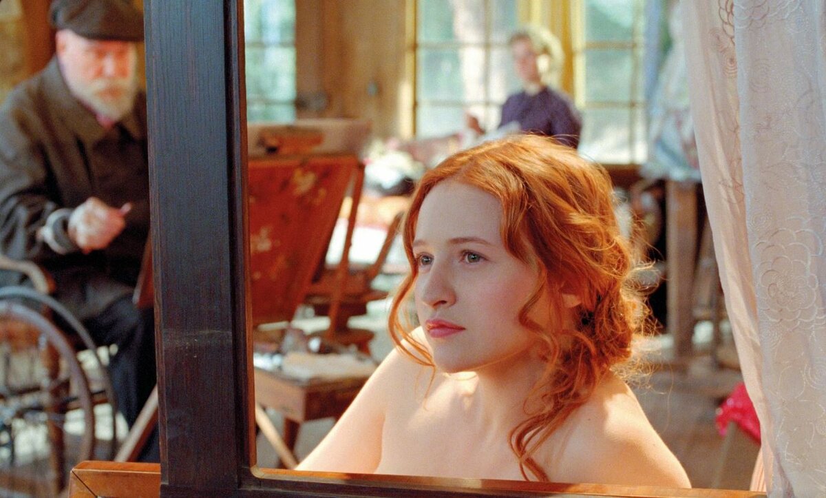 Кадр из фильма "Ренуар. Последняя любовь". Криста Тере в роли Андре (Деде)