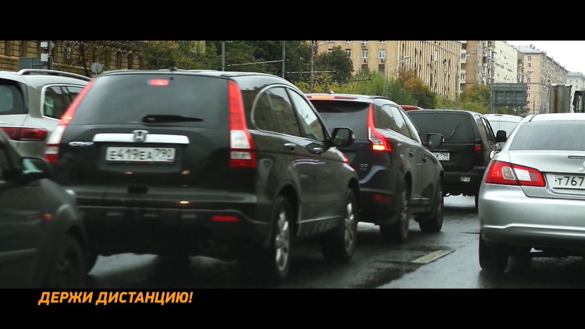 Дистанция, как зарплата, - не может стремиться к нулю.