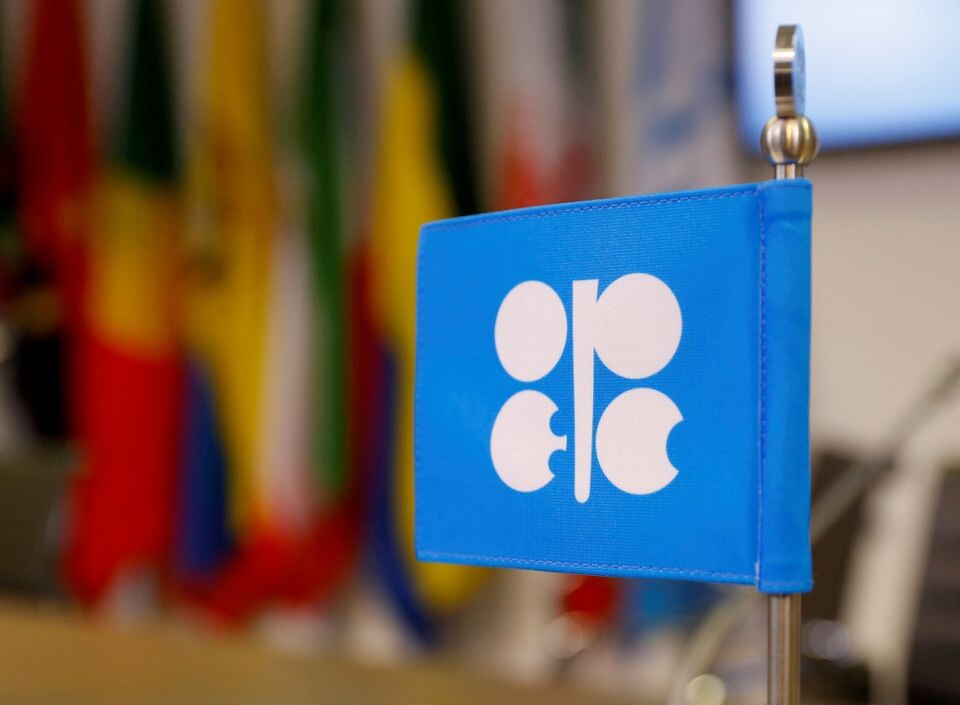 Логотип Организации стран-экспортеров нефти (ОПЕК) в ее штаб-квартире в Вене, Австрия, 7 декабря 2018 г. REUTERS/Leonhard Foeger/File Photo