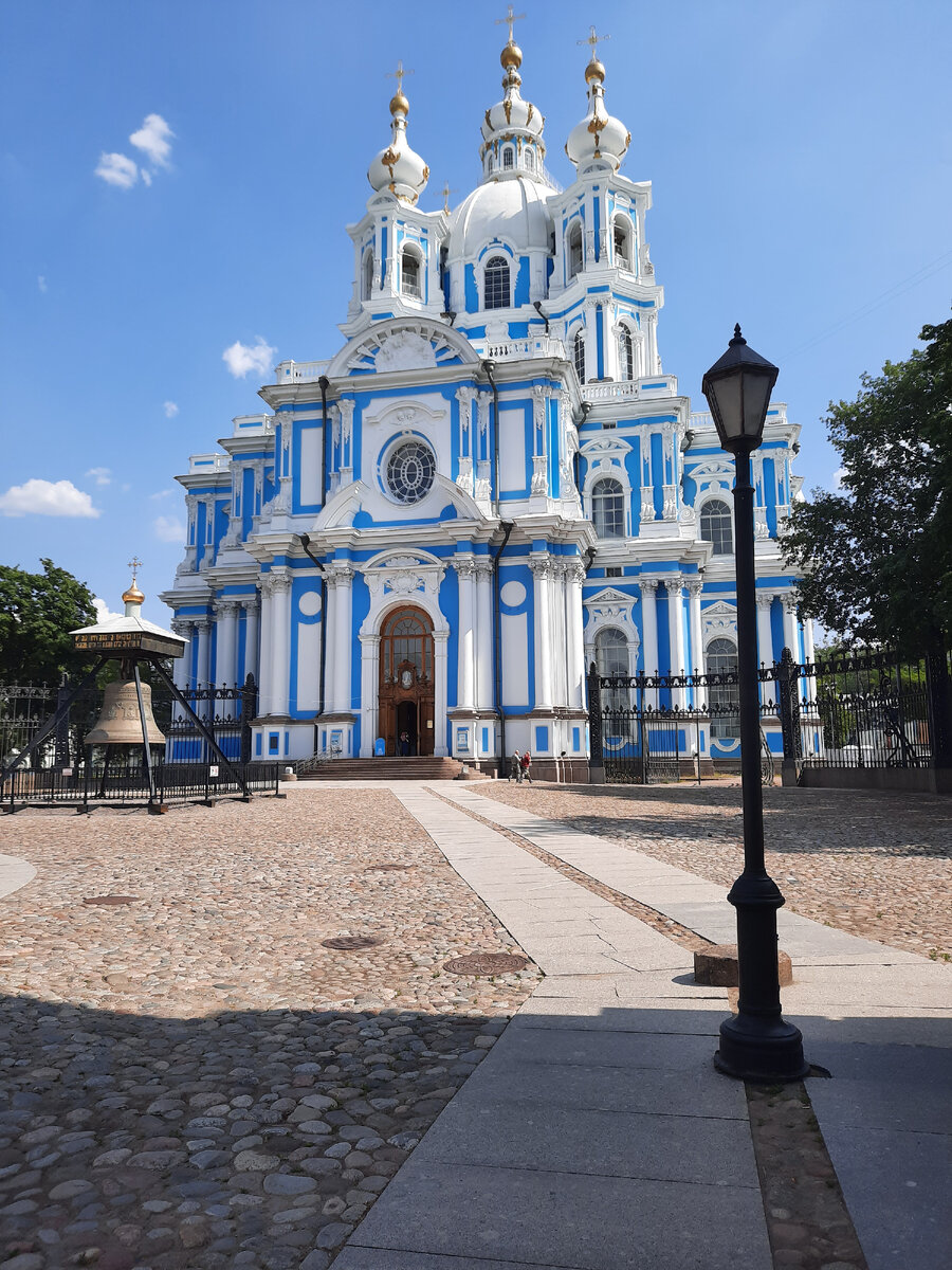 Храм Воскресения Христова "Смольный собор", 1748 г.