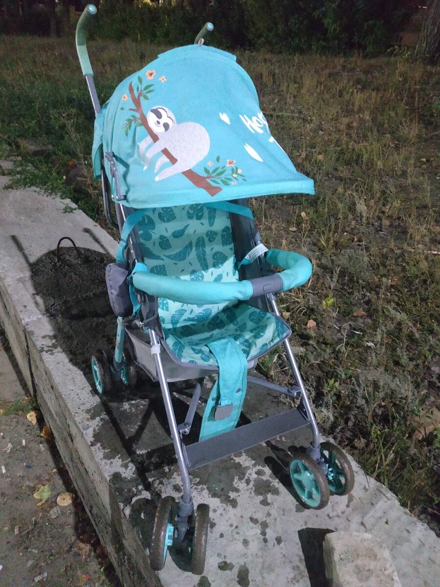 Детская коляска после мойки (листаем фото)