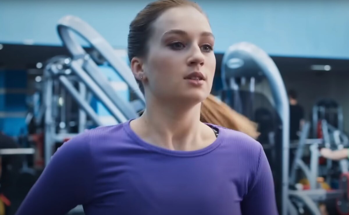 Скриншот видео из сериала "Я заберу твою семью".