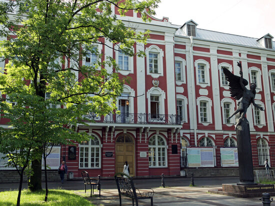     Преподавателя факультета свободных искусств Дениса Скопина уволили из СПбГУ. Фото: Baltphoto/ Дарья Иванова