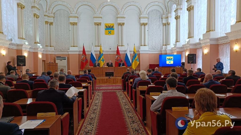    Депутаты Оренбургского городского Совета утвердили отставку Игоря Коровяковского