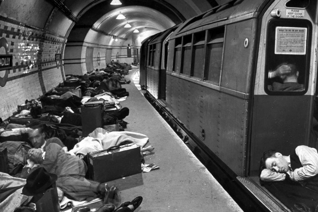 Moscow metro wars. Метро во время войны 1941-1945. Московское метро во время войны.