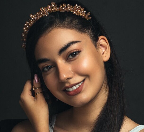 "Хочется покупать украшения, отдыхать! Ведь зарабатываю же больше!" Фото автора Hamid Tajik Pexels. Используется по лицензии Creative Commons