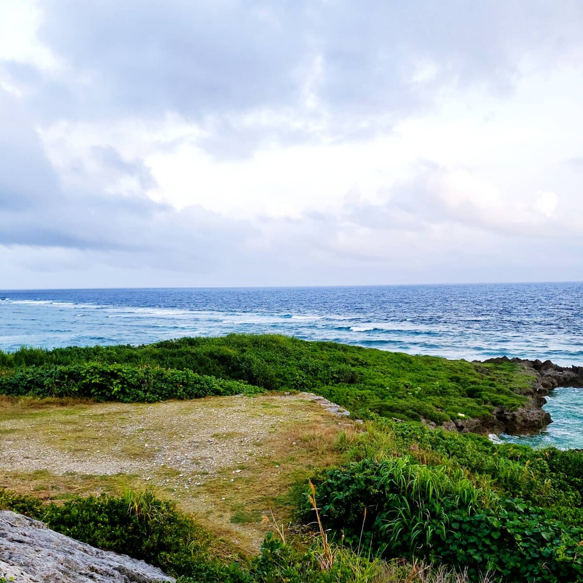 Вечерняя прогулка привела нас на этот берег