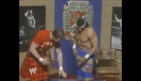 – Да я все понимаю. Сам иной раз даю волю чувствам.

