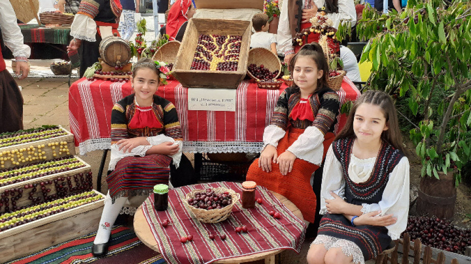 На празднике черешни в Кюстендиле