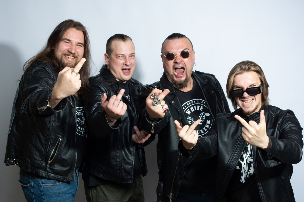 Слева направо: Патрушев Сергей, Яночкин Алексей, Третьяков Михаил, Порозов Тимофей