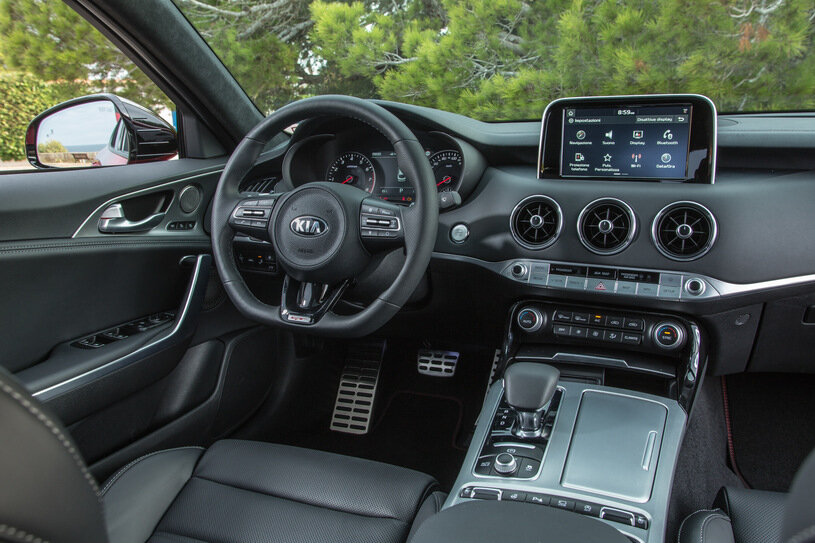 Салон без особых намёков 