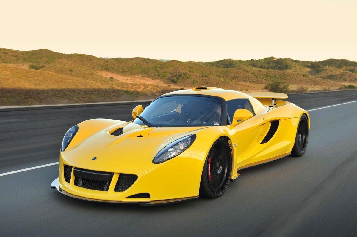 “Hennessey Venom GT”