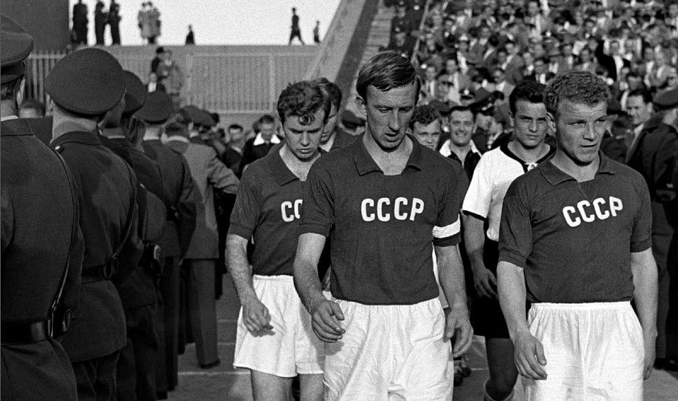 Ссср 1956. СССР чемпион Европы по футболу 1960. Сборная СССР по футболу 1956 года. СССР Олимпийский чемпион по футболу 1956. Игорь нетто Олимпийский чемпион 1956.