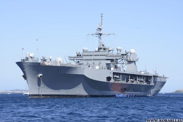 Флагман 6-го флота США "Mount Whitney"