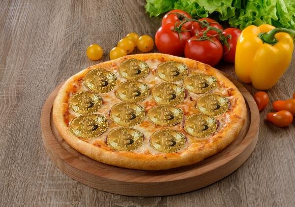 Самая дорогая пицца в истории ! Фото взято в открытом доступе яндекс картинки и модернизировано автором