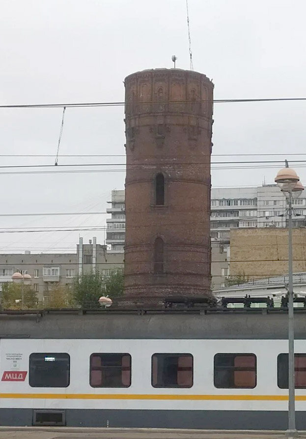 Башня на Савеловском вокзале.