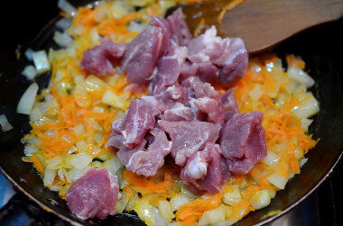 Капустная солянка со свининой, пошаговый рецепт с фото на ккал