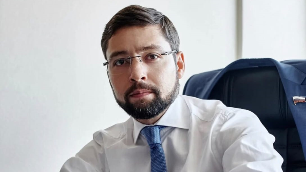 Член комитета Госдумы по строительству и ЖКХ Александр Якубовский ( источник яндекс)