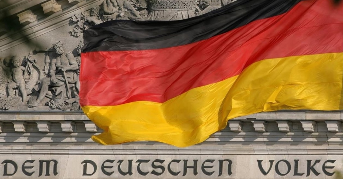 Утечка фрг. Флаг Германии 1990. Партии Германии. День германского единства. Многопартийность в Германии.