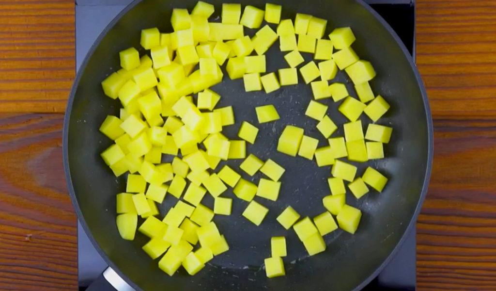 Пирог из слоёного теста с фаршем и сыром в духовке Еда китаец готовит рецепты китайской еды В домашних условиях ресторанные блюда