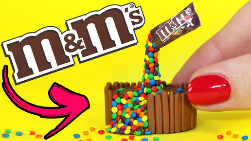 Как слепить Мини торт с летающим M&M's ! Сладости из полимерной глины на канале Анна Оськина!