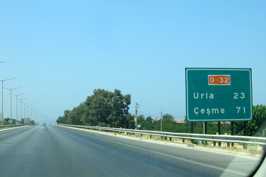Çeşme * İzmir Otoyolu
