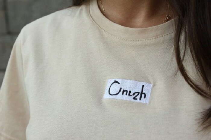 Арцахский бренд «Lyoka's» выступает против всего турецкого: Как можно связать «Татик-Папик» (Бабушка и Дедушка) из турецких ниток? Фоторяд