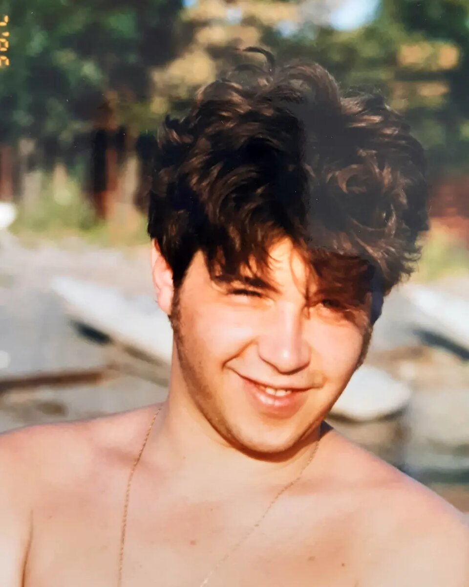 Чумаков певец 90 х фото Нашел альбом со старыми фотками Сергей Чумаков Дзен