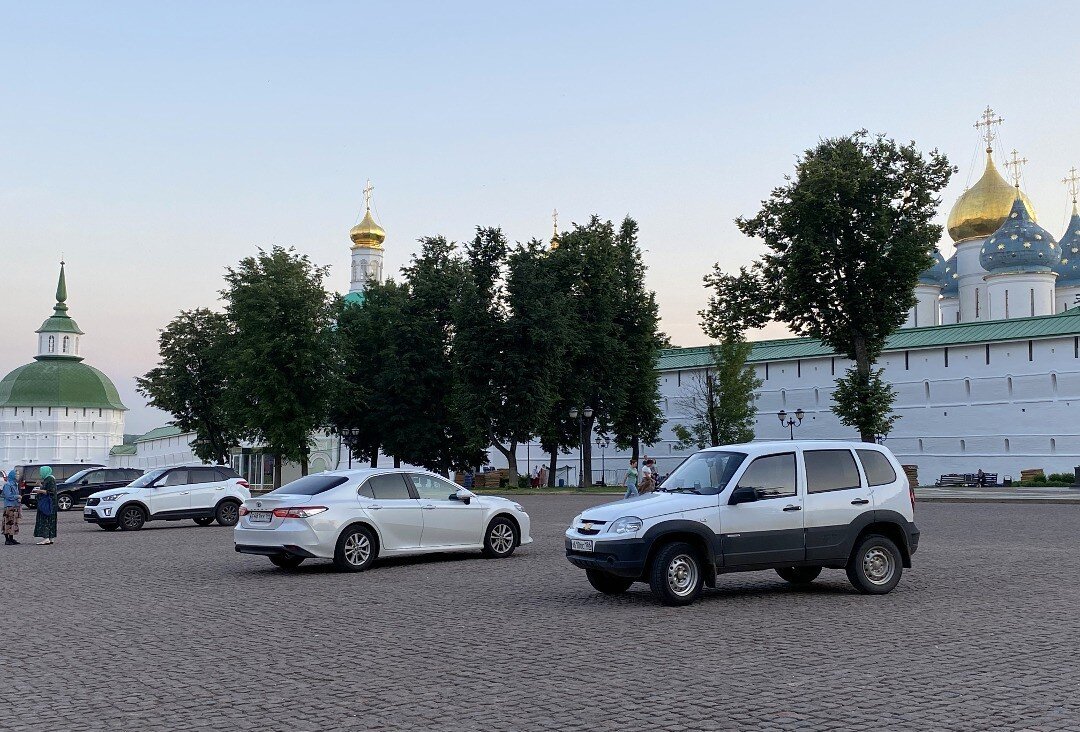 Что посмотреть в Сергиевом Посаде? В первую очередь Троице-Сергиеву Лавру |  Культ.Туристка | Дзен