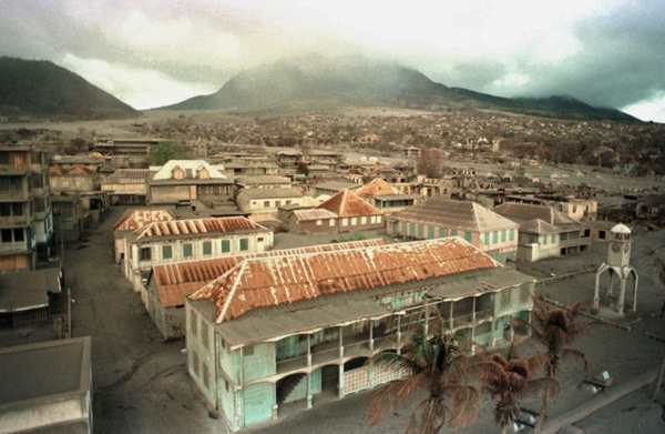 10 locuri abandonate din întreaga lume