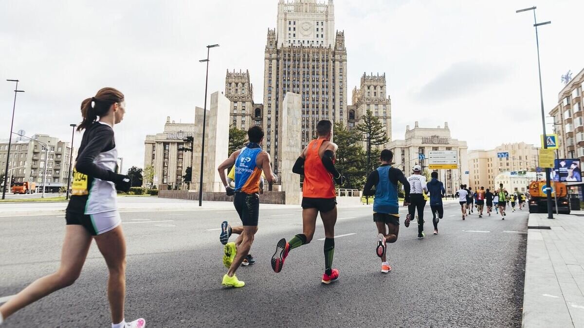    Участники Московского марафона© Фото : Пресс-служба Бегового сообщества