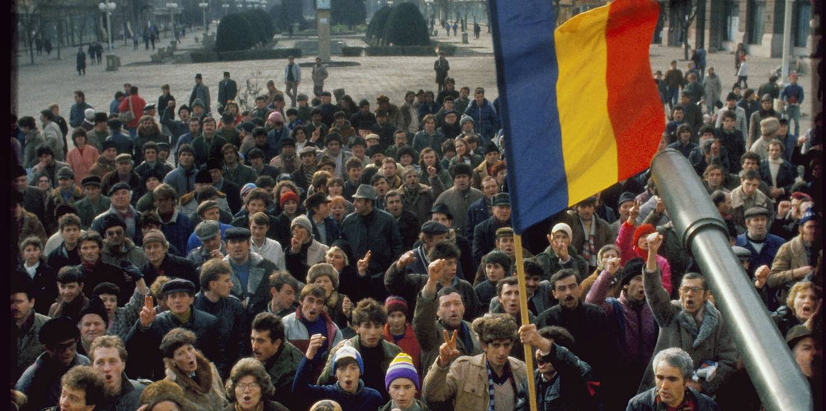 Революции в центральной и восточной европы. Революция в Румынии 1989 Чаушеску. Свержение Чаушеску в Румынии 1989. Восстание в Румынии 1989. Протесты в Румынии 1989.