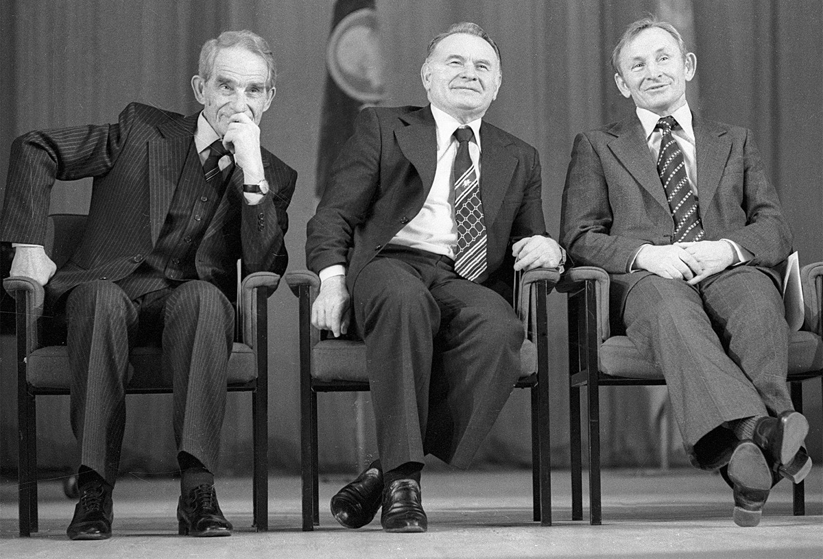 Николай Старостин, Константин Бесков и тренер красно-белых Федор Новиков 
