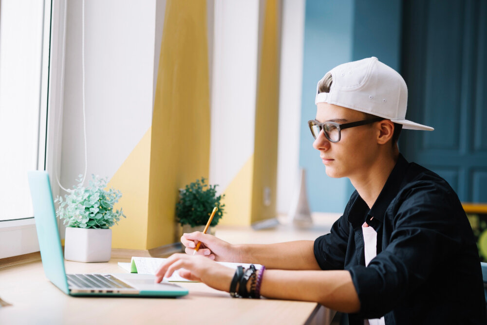    Изображение от Freepik