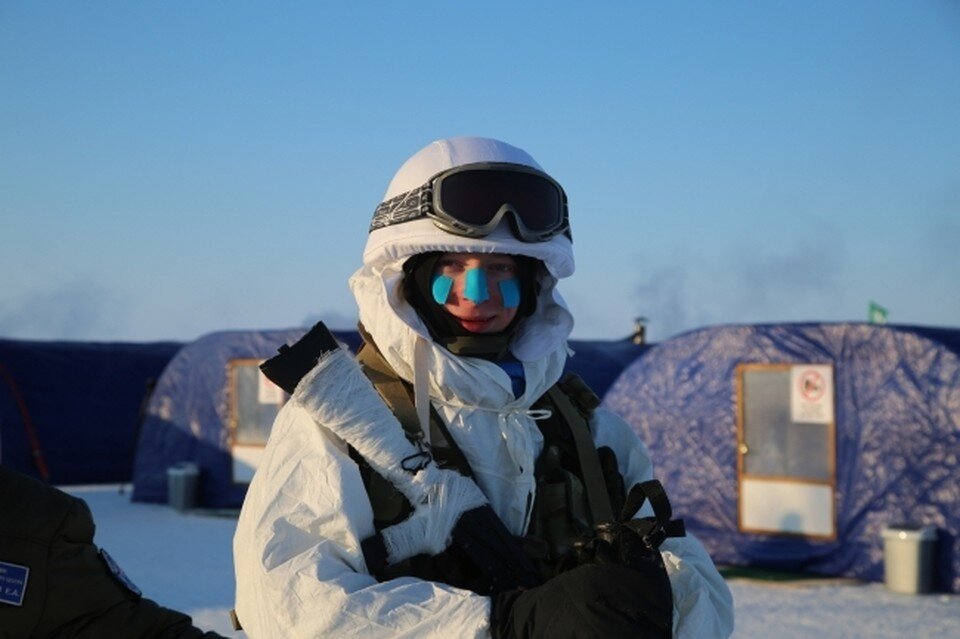     Специалисты предупреждают, что поврежденное место нельзя протирать горячей водой, водкой, мазями Олег АДАМОВИЧ