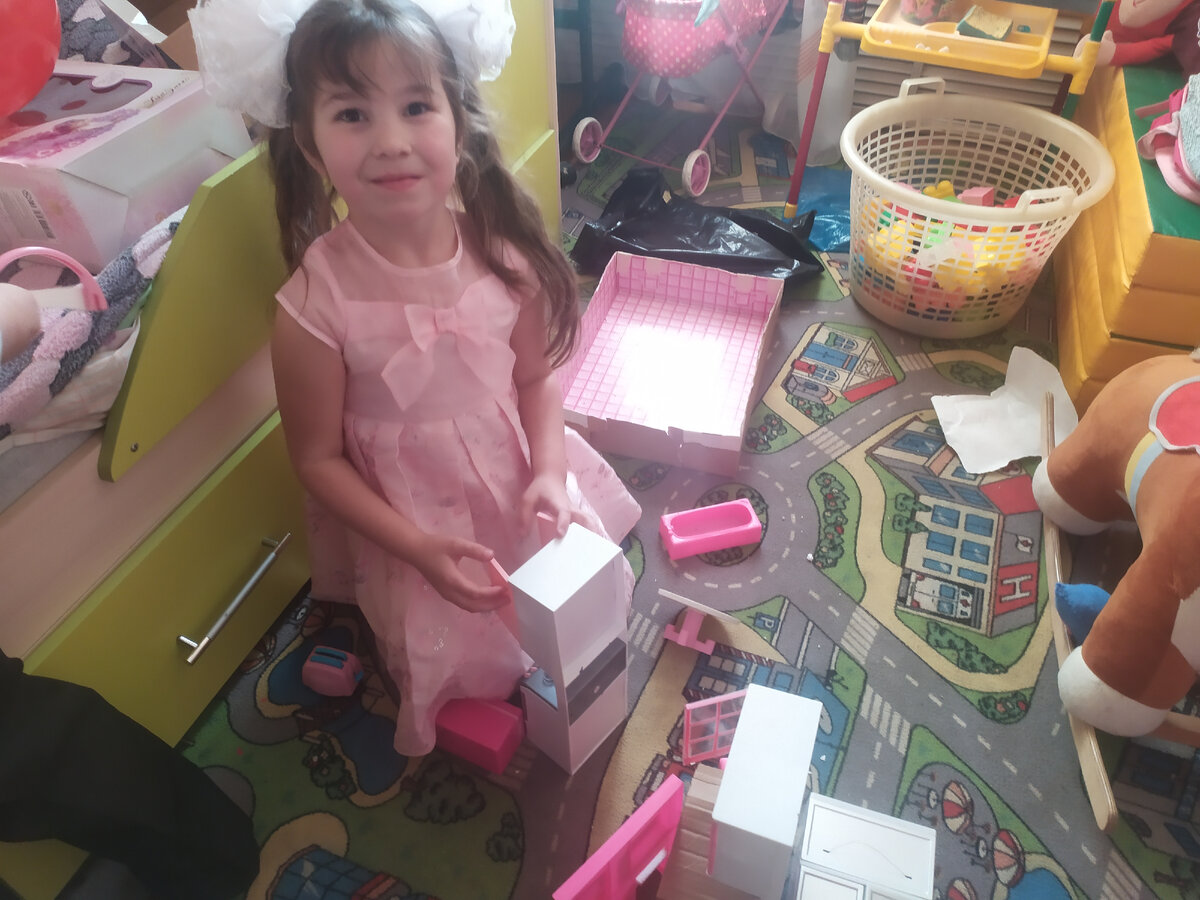 Расстановка кухонного гарнитура для Барби