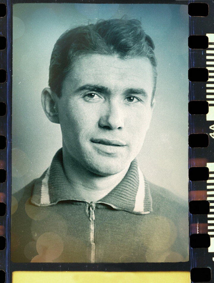 В юности, фото из открытых источников