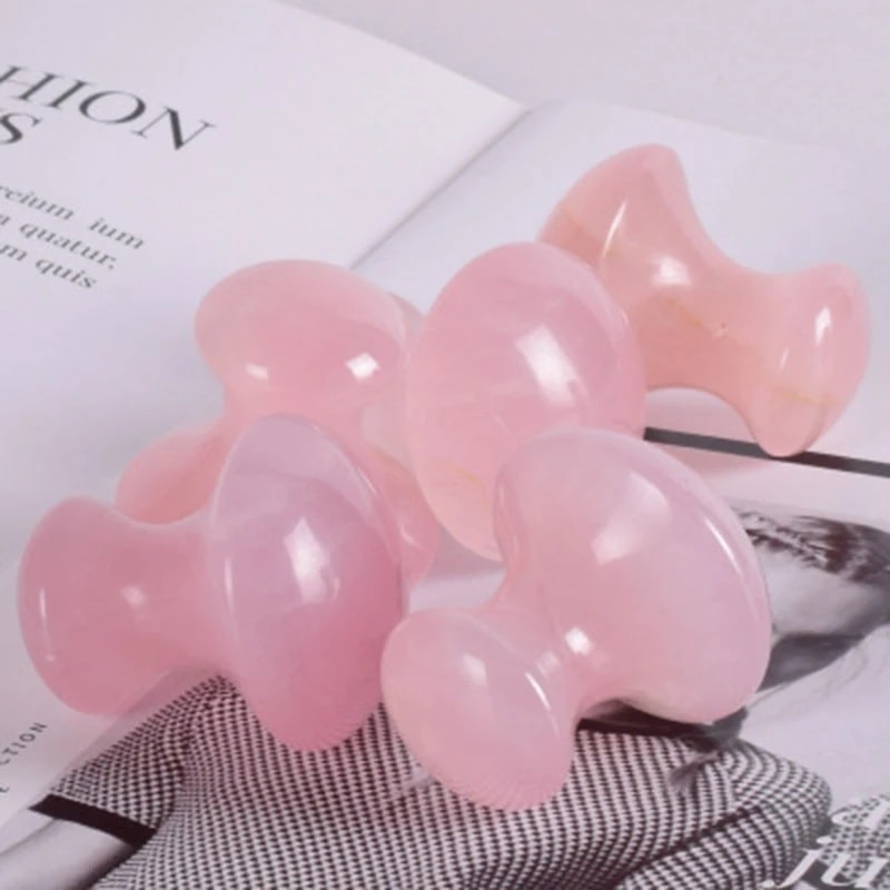 Массажер розовый кварц