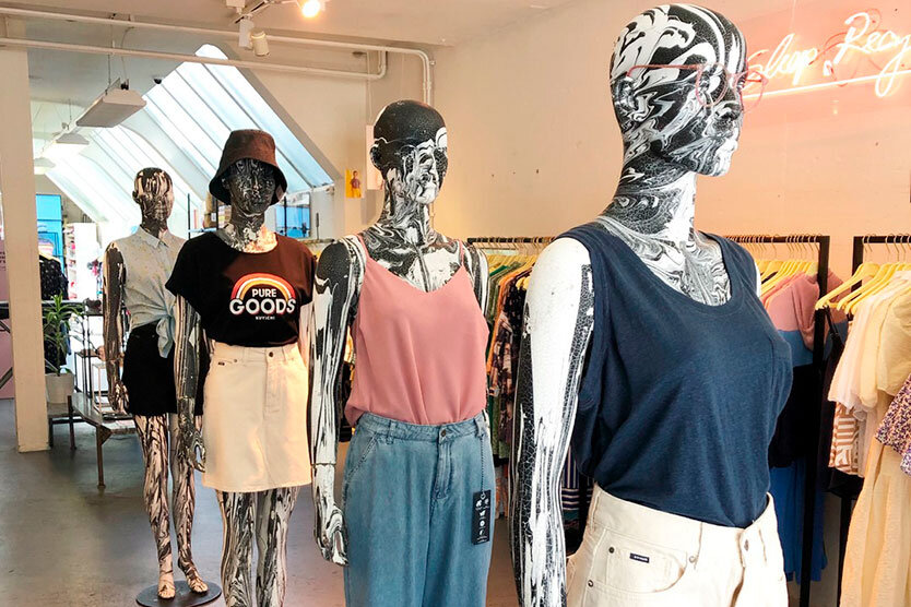 Фото: LENA the fashion library / Facebook