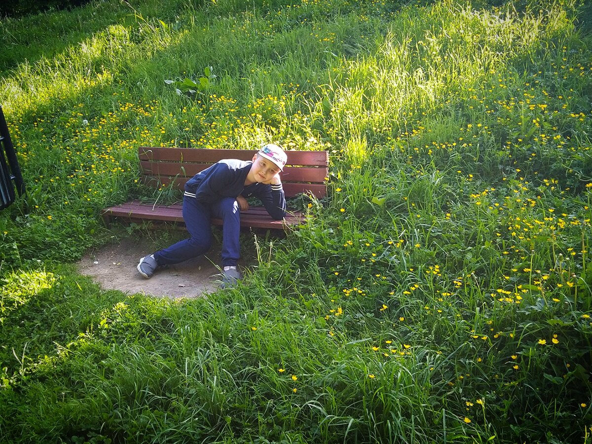 Сын скучает по школе