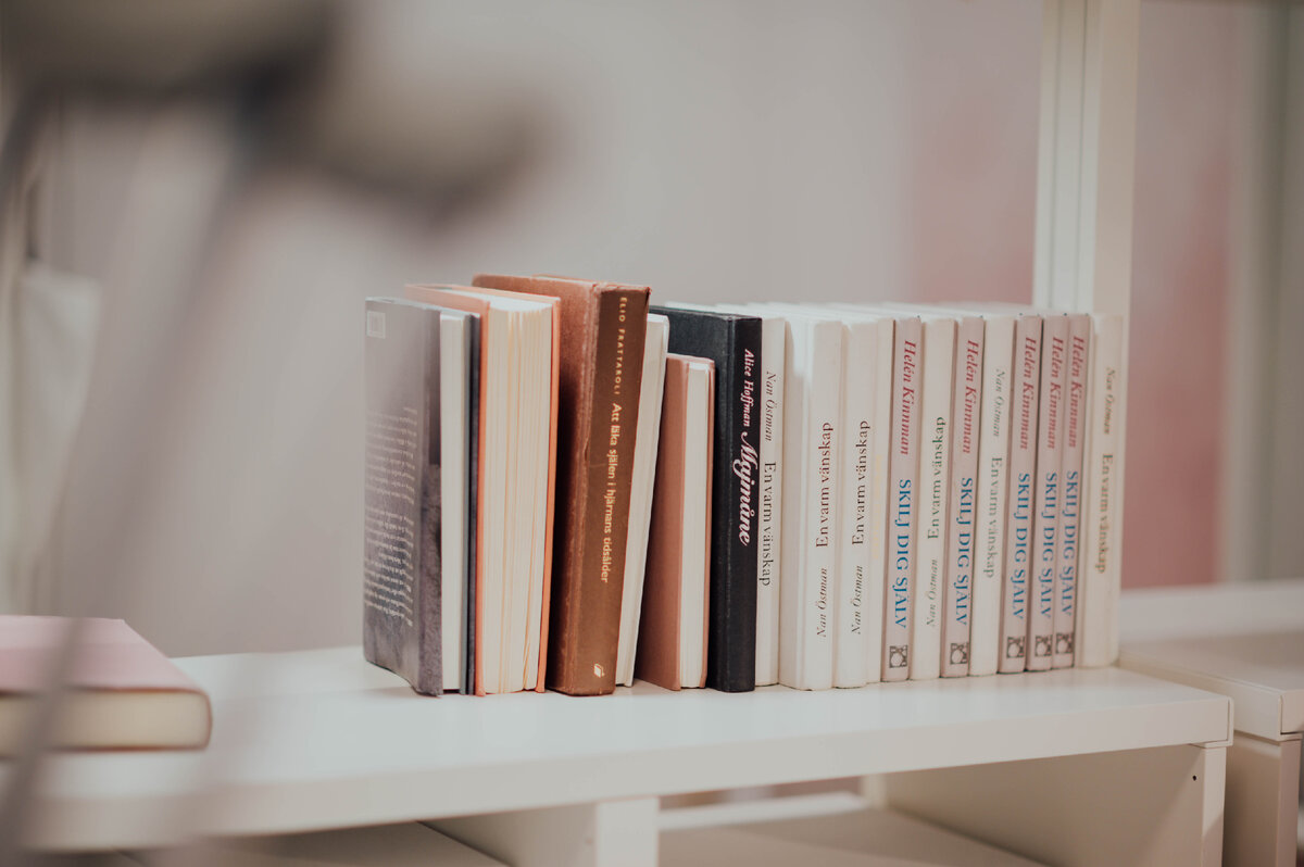 https://unsplash.com/photos/Zf64Osndqvc