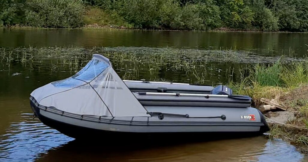 Наша лодка с мотором