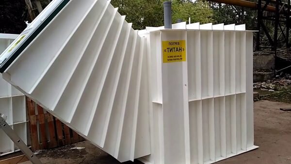 Пластиковый сварной погреб