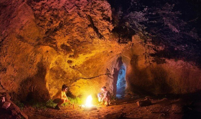 Древние легенды Тысячеголовой пещеры на горе Чатыр-Даг