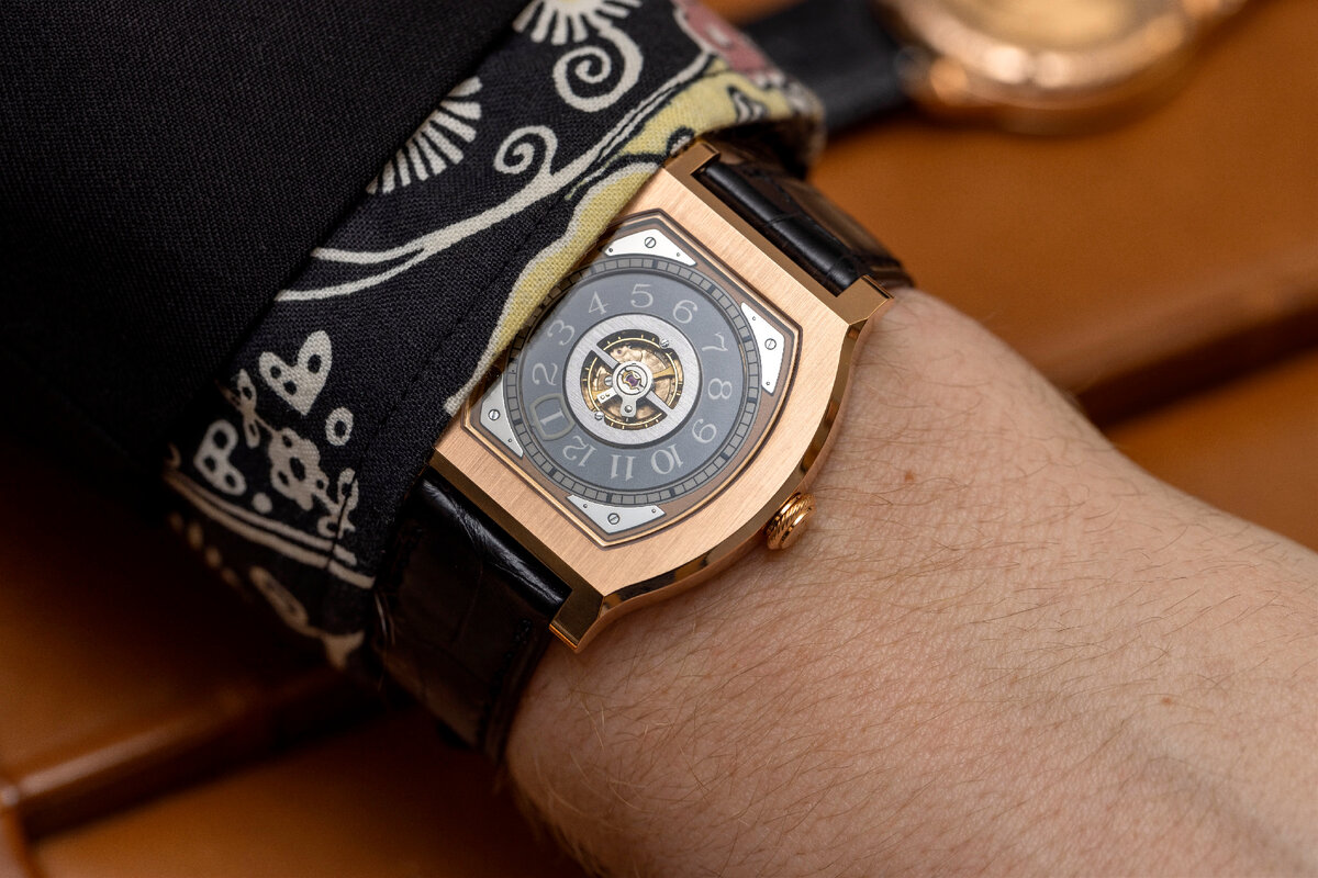 Фото: www.hodinkee.com