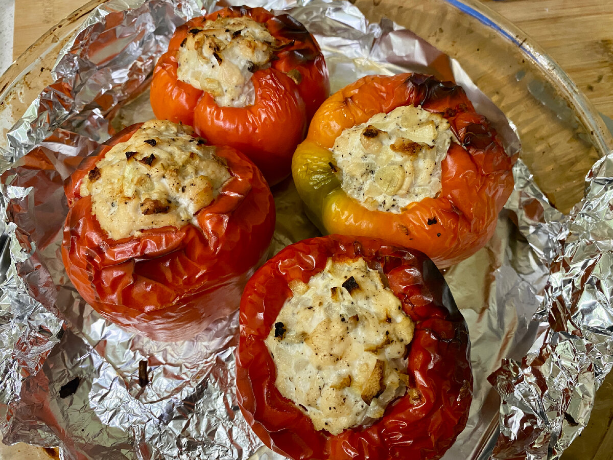 Фаршированный перец с куриной грудкой. Вкусно, полезно и диетически 😋 |  Дмитрий Поминов | Дзен