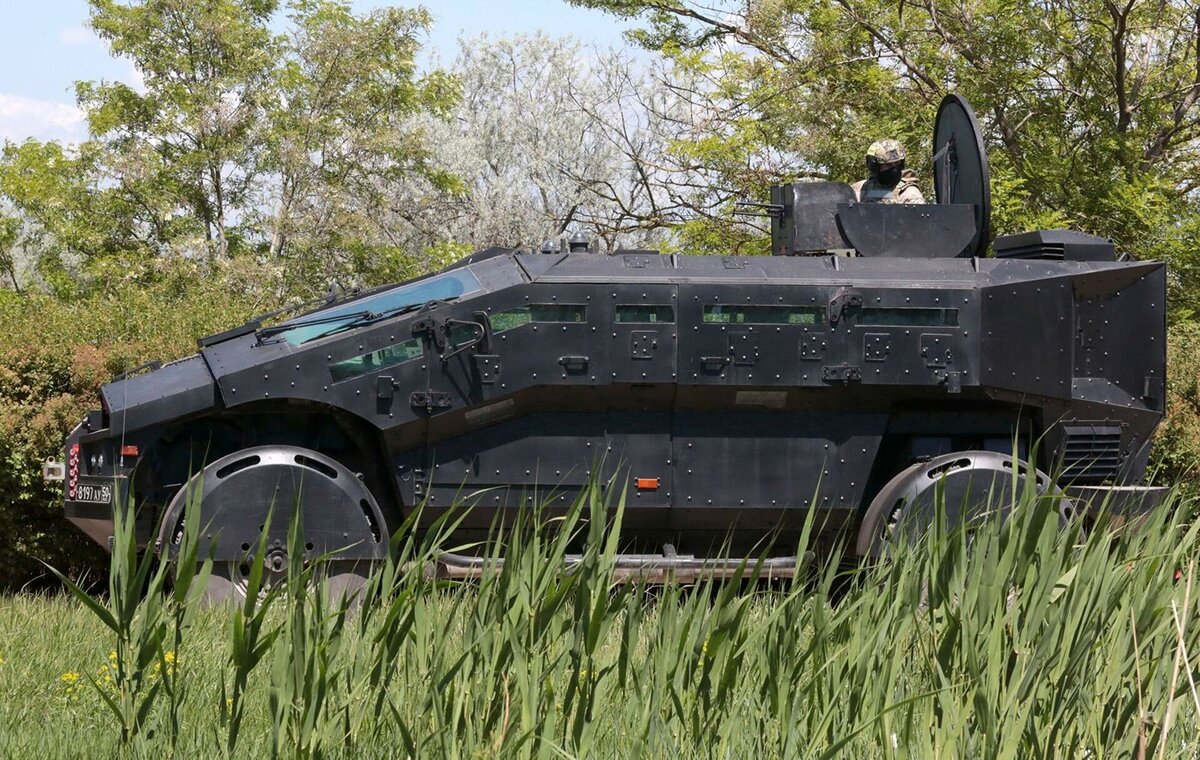 Бронеавтомобиль "Фалькатус". Фото Яндекс Картинки