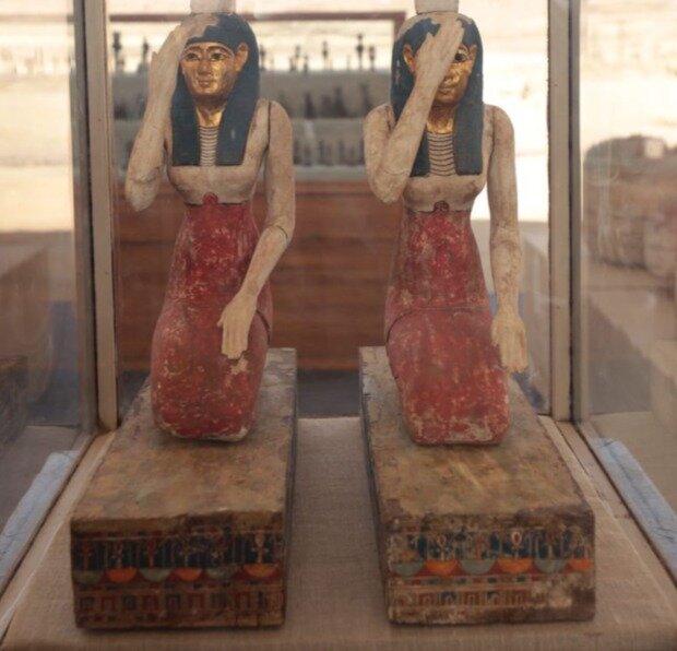 Статуи Исиды и Нефтиды. Источник изображения: Ministry of Tourism and Antiquities of Egypt