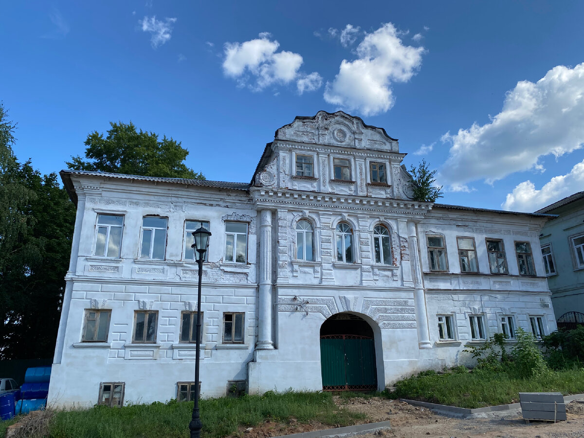 Дом купцов Рыжковых. Листайте галерею