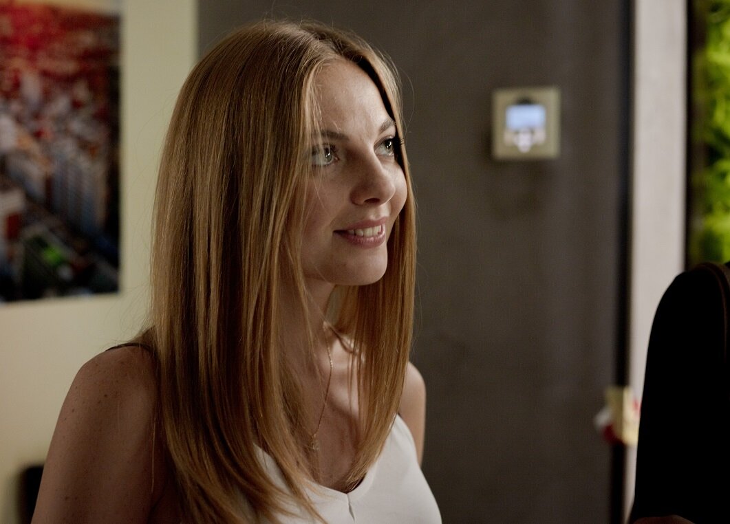    Вика намерена бороться за Артема всеми способами